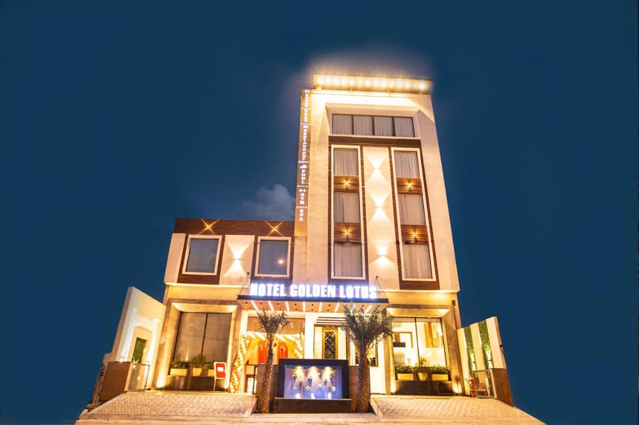 Hotel Golden Lotus Amritsar Exterior foto